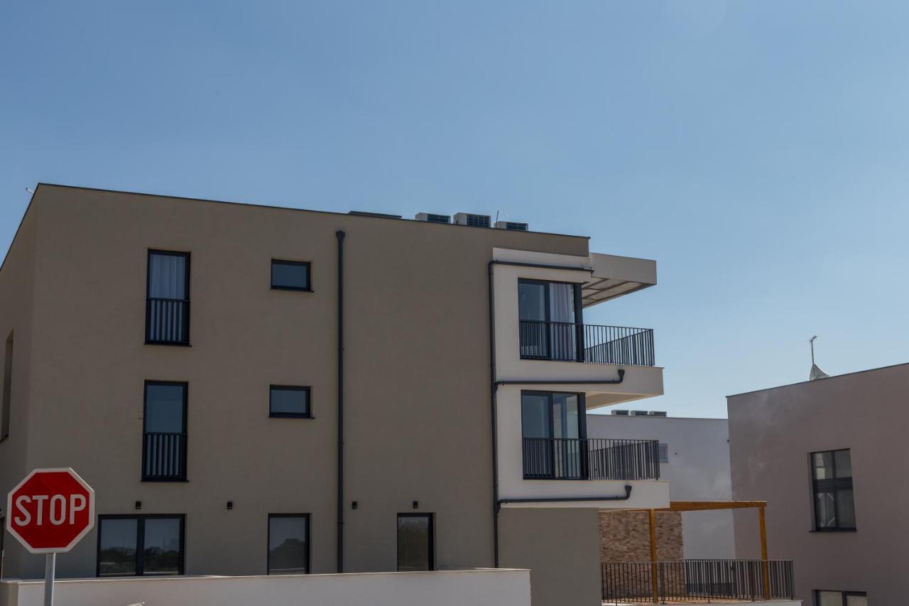 Pleasure Bol Apartment Exterior photo